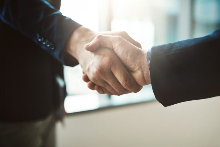 5 Dicas de Ouro para Tirar Suas Ideias do Papel e Empreender de Verdade